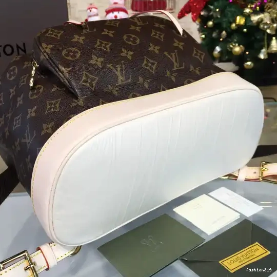 LOUIS VUITTON BACKPACK 0424
